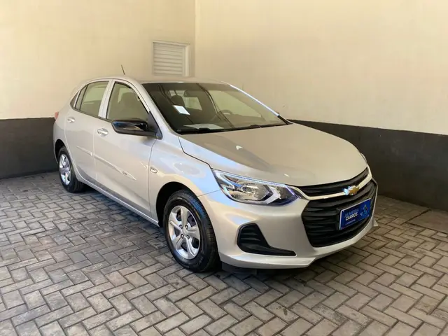 Carro Chevrolet Onix 2023 1.0