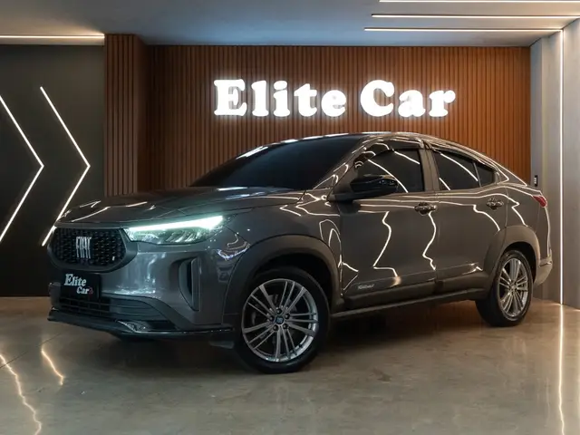 Carro Fiat Fastback 2024 Turbo 200