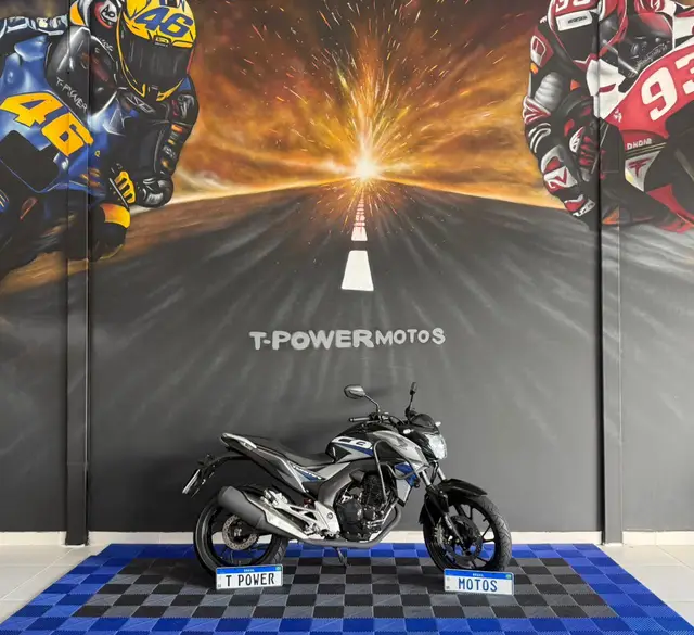 Moto Honda CB 250F Twister 2019 Standard