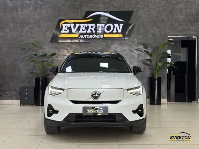 Carro Volvo XC40 2023 Recharge Twin Ultimate