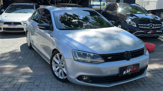 Carro Volkswagen Jetta 2012 2.0 TSI Highline DSG