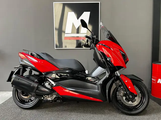 Moto Yamaha XMax 2024 ABS