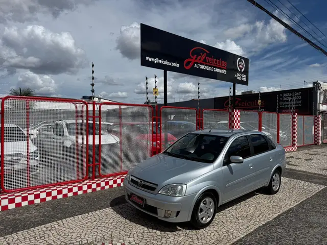 Carro Chevrolet Corsa Sedan 2009 Premium 1.4 (Flex)