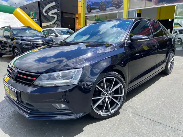 Carro Volkswagen Jetta 2016 2.0 TSI Highline DSG