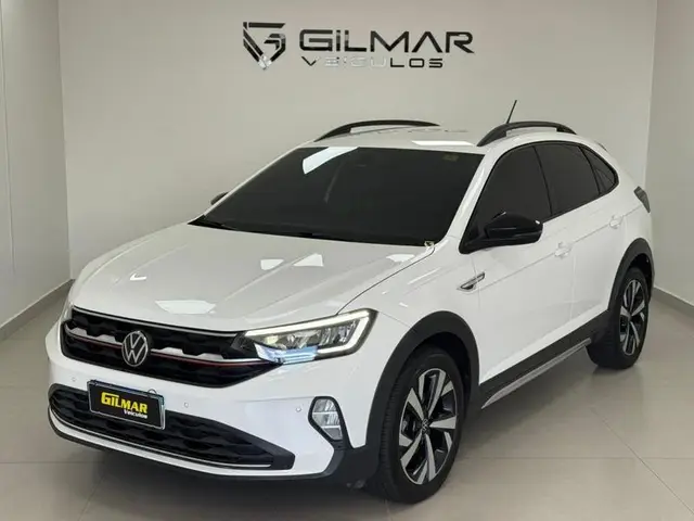 Carro Volkswagen Nivus 2023 Highline 200 TSI