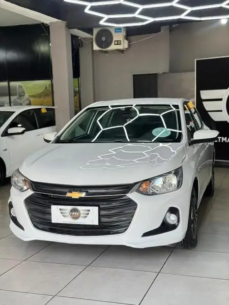 Carro Chevrolet Onix 2025 LT 1.0
