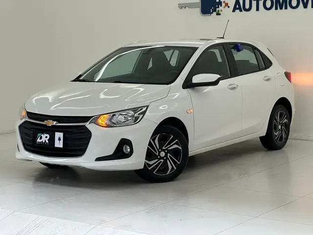 Carro Chevrolet Onix 2024 LT 1.0 Turbo