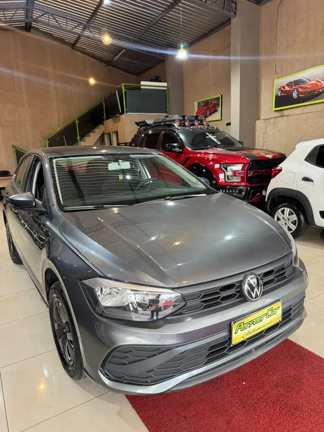 Carro Volkswagen Polo 2024 Track 1.0 Flex 12V 5p