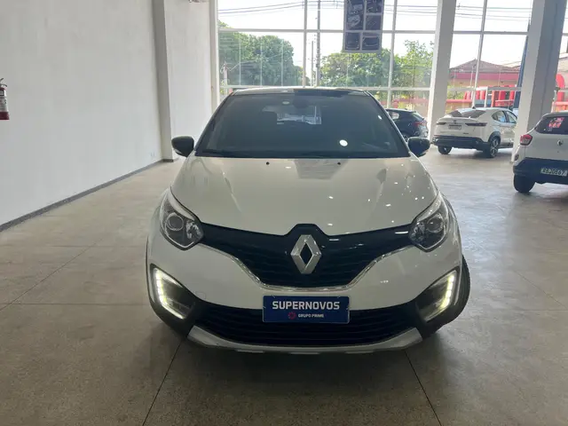 Carro Renault Captur 2019 Intense 1.6 16v SCe CVT (Flex)