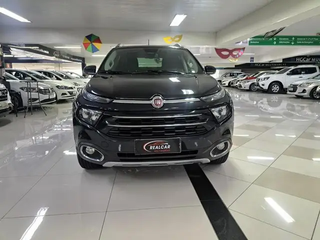 Carro Fiat Toro 2019 Volcano 2.0 diesel AT9 4x4