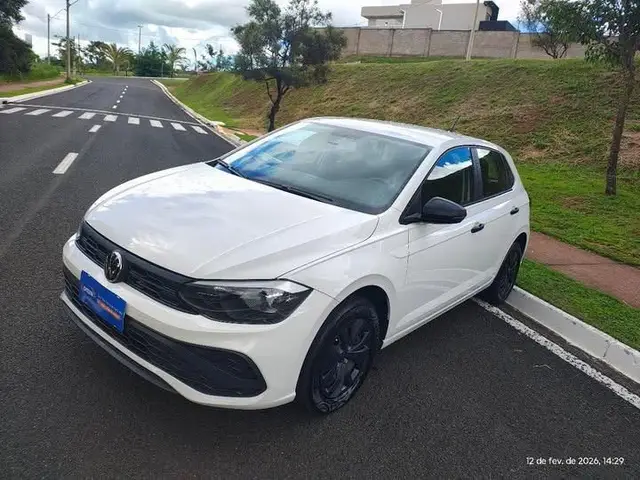 Carro Volkswagen Polo 2025 Track 1.0 Flex 12V 5p