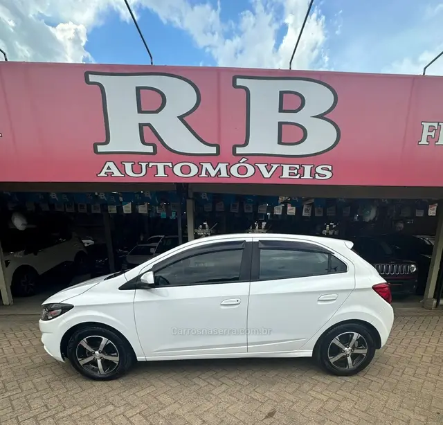 Carro Chevrolet Onix 2017 1.4 LT SPE/4
