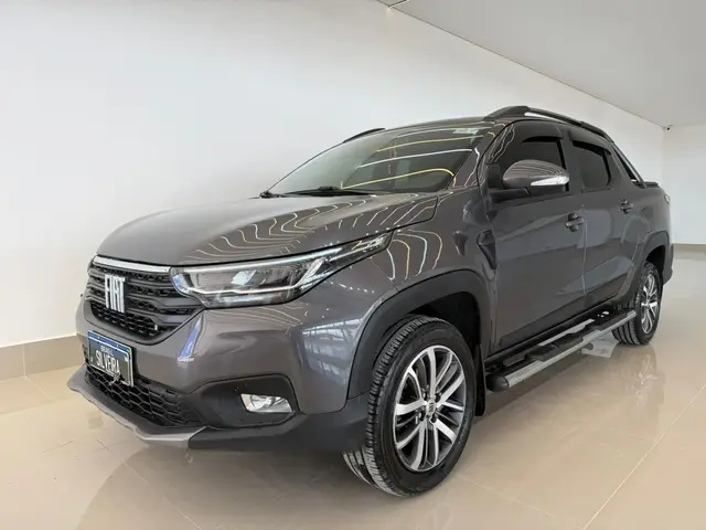 Carro Fiat Strada 2023 Volcano 1.3 CD (Flex)