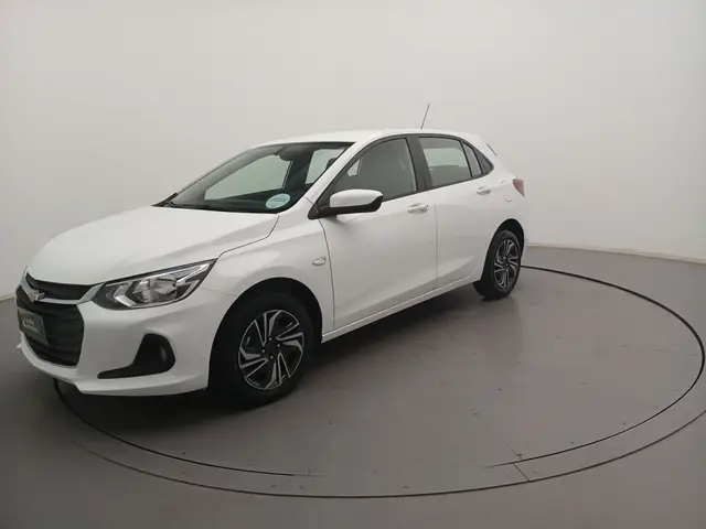 Carro Chevrolet Onix Plus 2025 LT 1.0