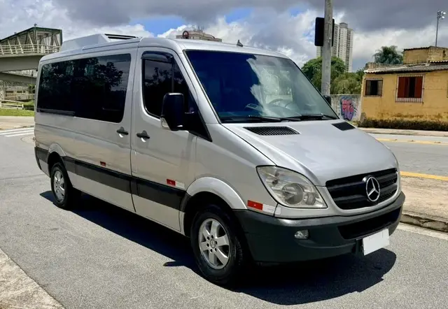 Carro Mercedes-Benz Sprinter 2014 415 VAN Standard T.B. 2.2 Dies.