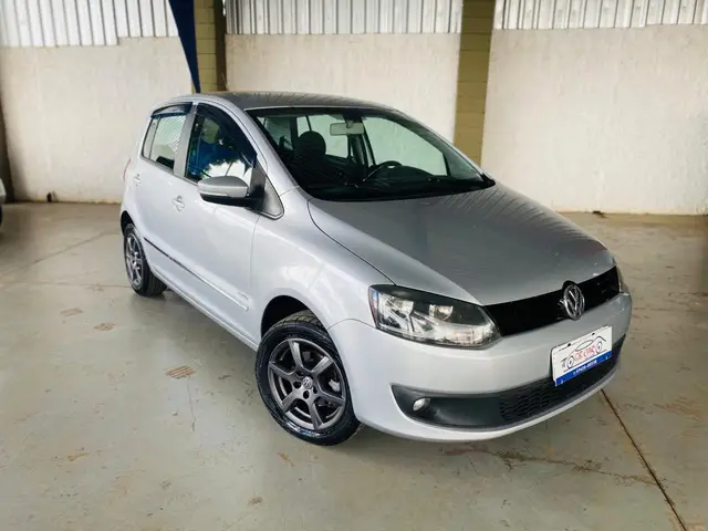 Carro Volkswagen Fox 2013 1.6 VHT Prime (Flex)