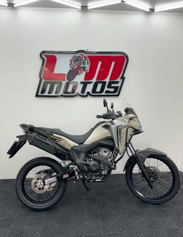 Moto Honda XRE Sahara 300 2024 Adventure