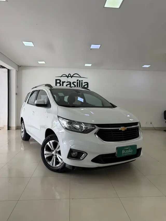 Carro Chevrolet Spin 2024 Premier 1.8 (Aut.)