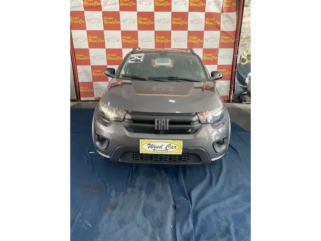 Carro Fiat Mobi 2024 Trekking 1.0