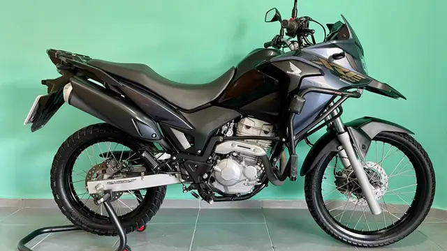 Moto Honda XRE 300 2023 ABS