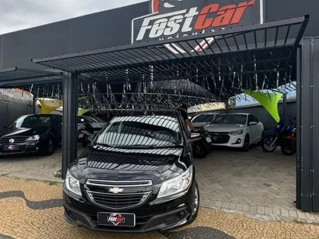 Carro Chevrolet Onix 2014 1.0 LT SPE/4