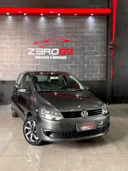 Carro Volkswagen Fox 2013 1.0 TEC (Flex) 2p
