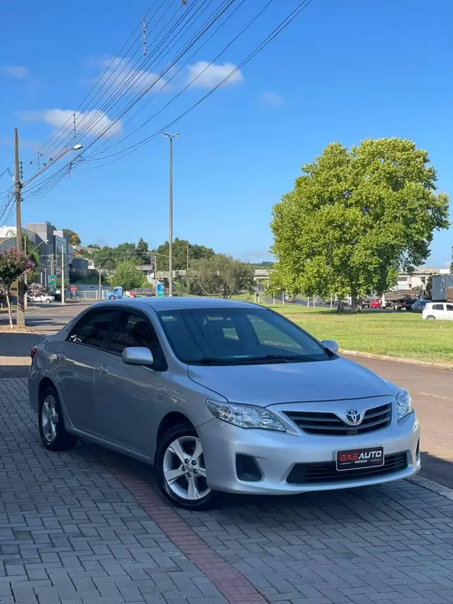 Carro Toyota Corolla 2014 Sedan 1.8 Dual VVT-i GLI (aut) (flex)