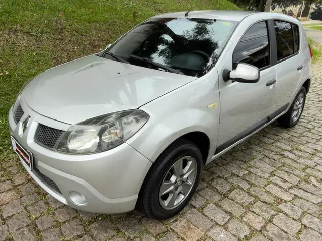 Carro Renault Sandero 2011 Expression 1.0 16V (flex)