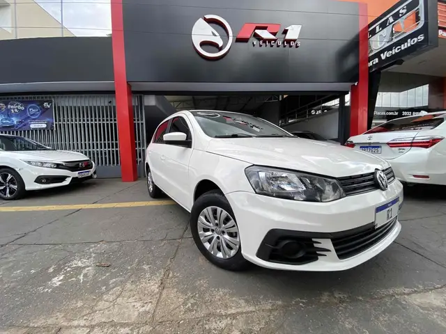Carro Volkswagen Gol 2017 1.0 MPI Track (Flex)