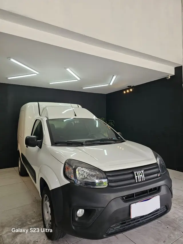 Carro Fiat Fiorino 2023 1.4 Endurance (Flex)