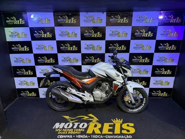 Moto Honda CB 250F Twister 2017 Standard