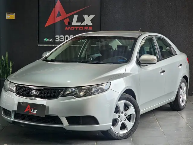 Carro Kia Cerato 2011 SX 1.6 16V (Aut)