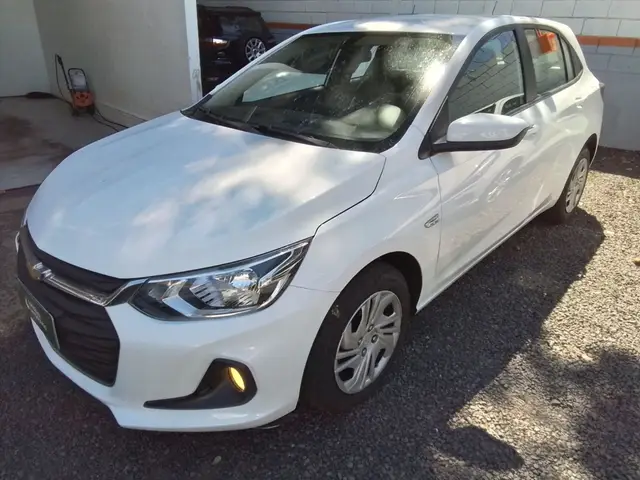 Carro Chevrolet Onix Plus 2025 LT 1.0