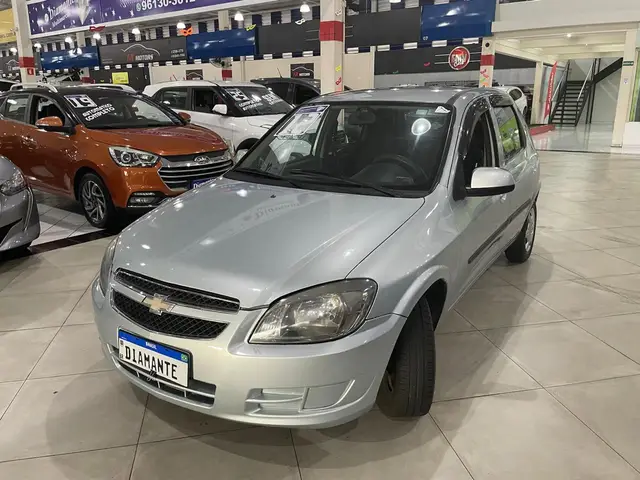 Carro Chevrolet Celta 2012 LT 1.0 (Flex)