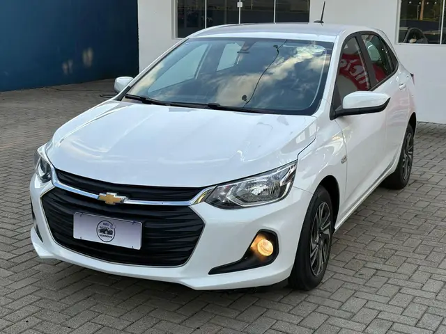 Carro Chevrolet Onix 2025 LT 1.0