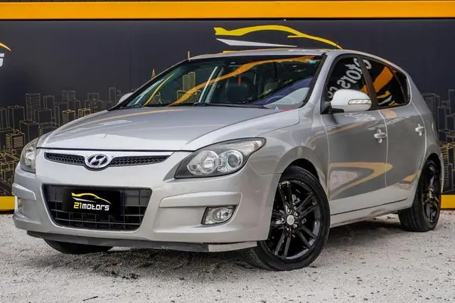Carro Hyundai i30 CW 2011 2.0i GLS