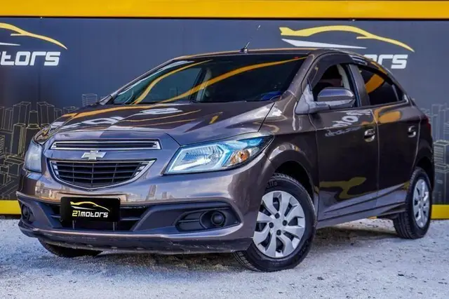 Carro Chevrolet Onix 2013 1.0 LT SPE/4