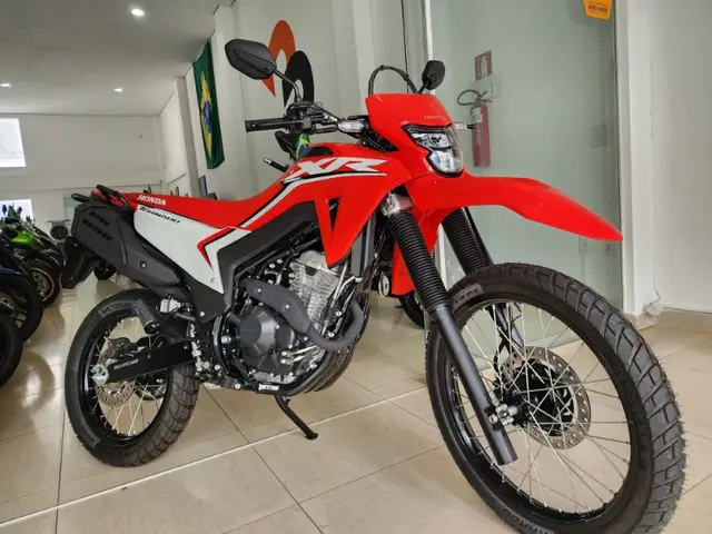 Moto Honda XR 300L 2026 Tornado