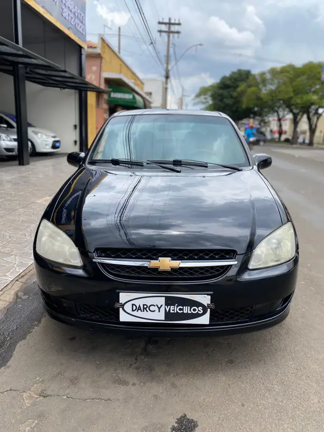 Carro Chevrolet Classic 2011 1.0 VHC (Flex)
