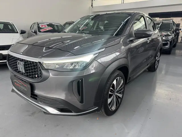 Carro Fiat Fastback 2025 Audace