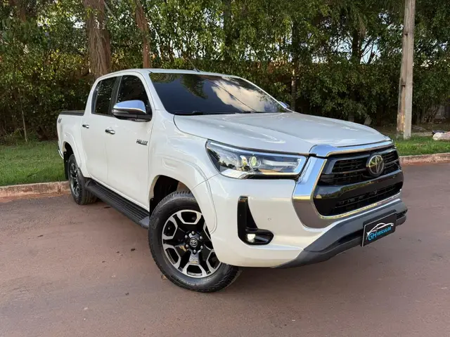 Carro Toyota Hilux Cabine Dupla 2022 SRX 2.8 TDI CD 4x4 (Aut)