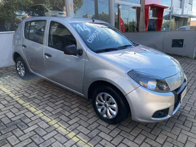 Carro Renault Sandero 2014 Authentique 1.0 16V (flex)