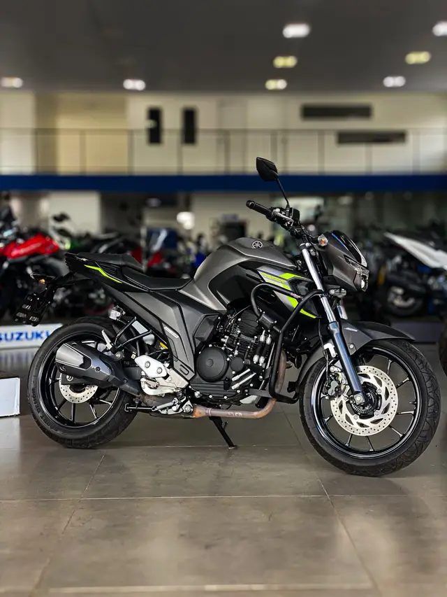 Moto Yamaha YS 250 Fazer 2024 ABS