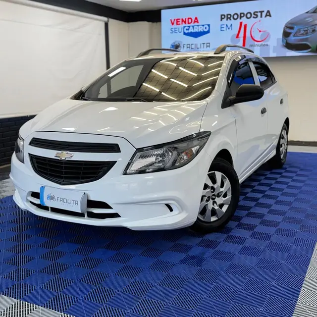 Carro Chevrolet Onix 2018 1.0 Joy SPE/4