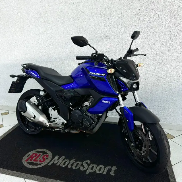 Moto Yamaha Fazer FZ15 2023 ABS