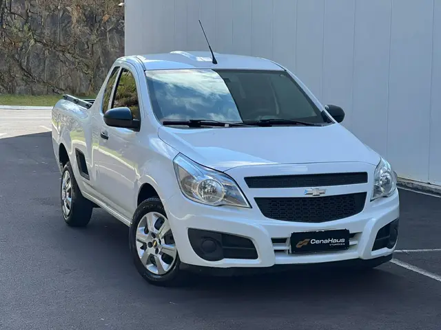 Carro Chevrolet Montana 2017 LS 1.4 (Flex)