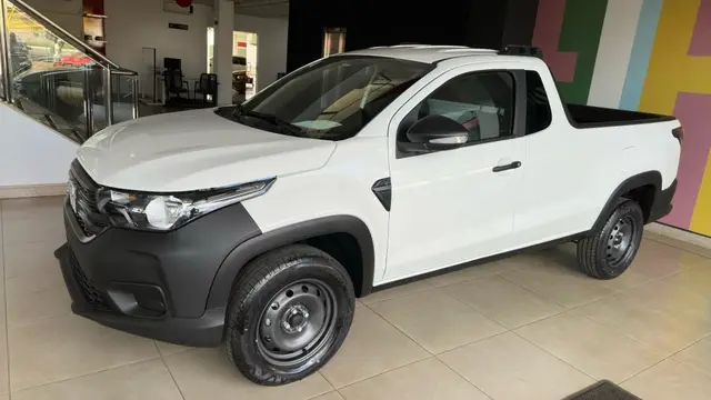 Carro Fiat Strada 2026 Endurance Cabine Plus 1.3 MT
