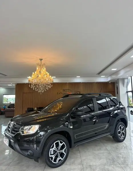 Carro Renault Duster 2023 Iconic 1.6 16V (Flex) (Aut)