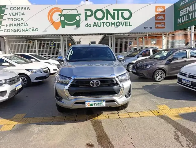 Carro Toyota Hilux Cabine Dupla 2024 SR 4x4 2.8 Diesel