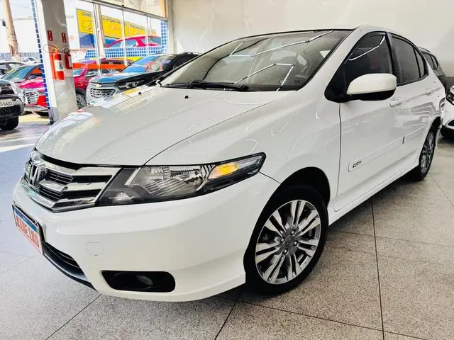 Carro Honda City 2014 LX 1.5 CVT (Flex)